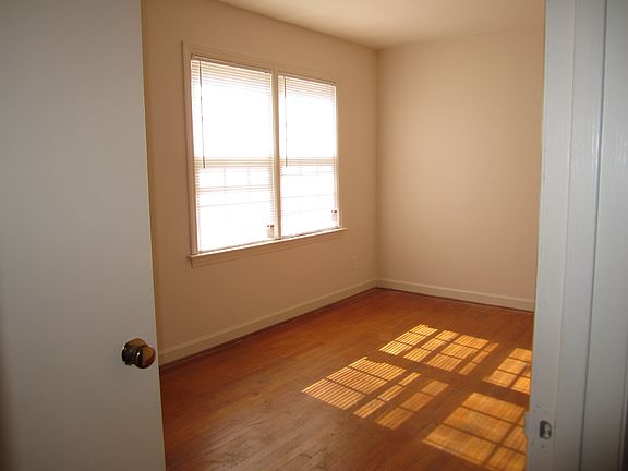 2nd image of 610 Park Ave APT 5