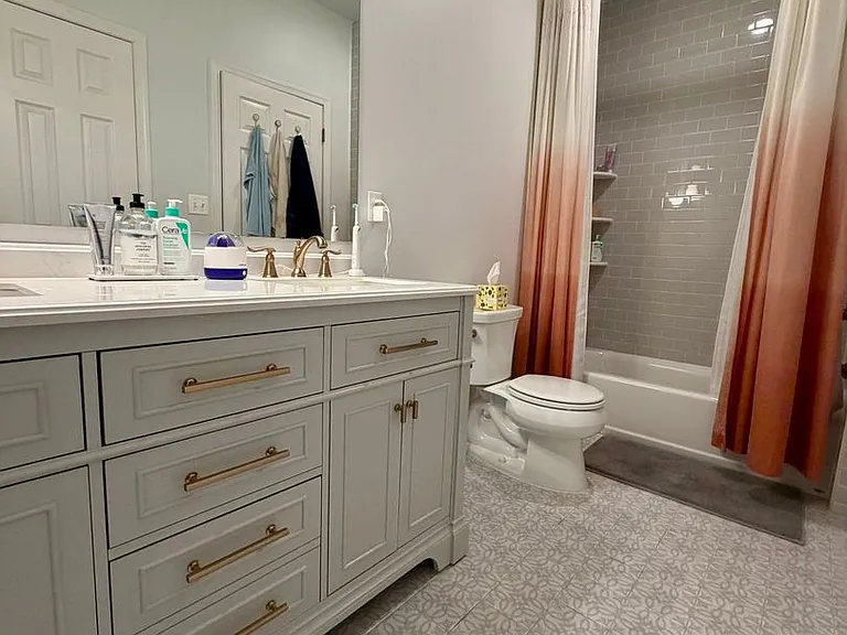 173 Providence Ln — Photo 26