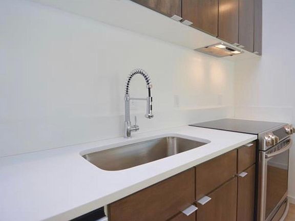 custom modern cabinets