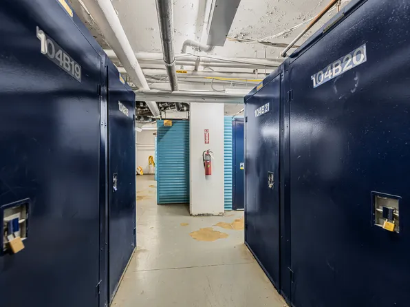 2 Fordham Hill Oval image 14 of 18