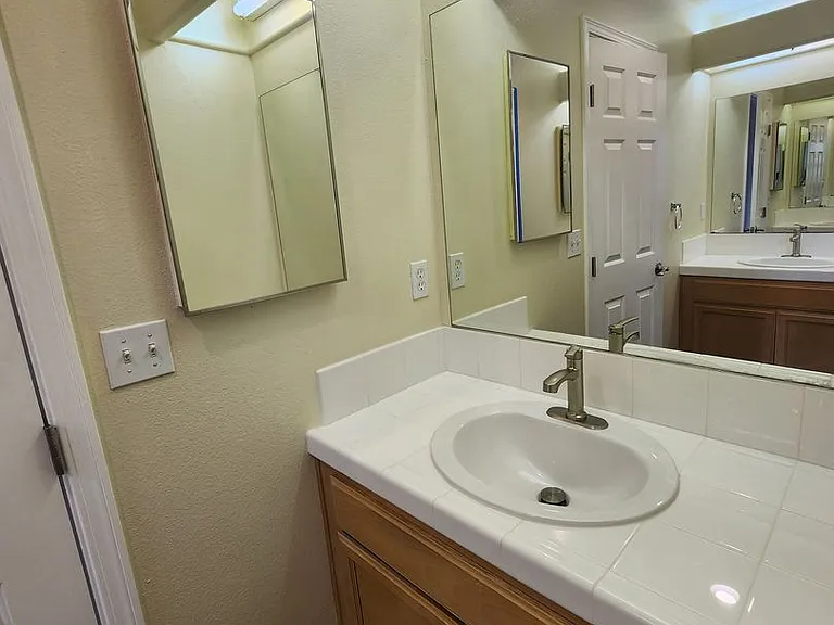 521 Adina Way — Photo 17