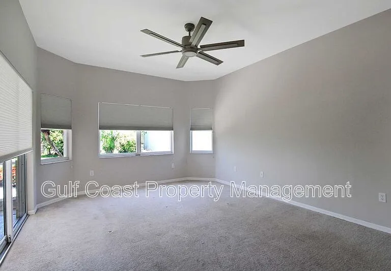 4815 77th St E — Photo 26