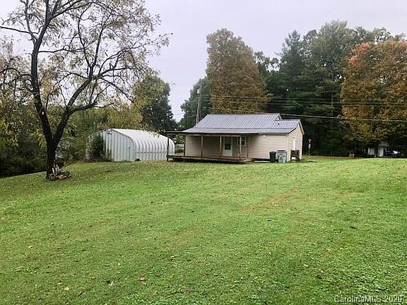 5th image of 149 Victoria Ct SE