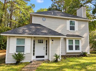 176 Country Manor Rd, Defuniak Springs, FL 32435