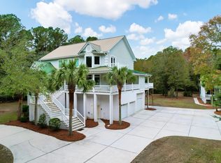 6108 Jibe Ct, Awendaw, SC 29429