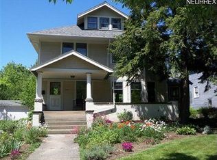 3015 Lincoln Blvd, Cleveland Heights, OH