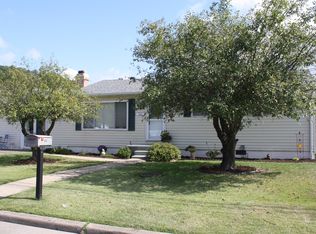 330 1st St, Huntington, WV 25701