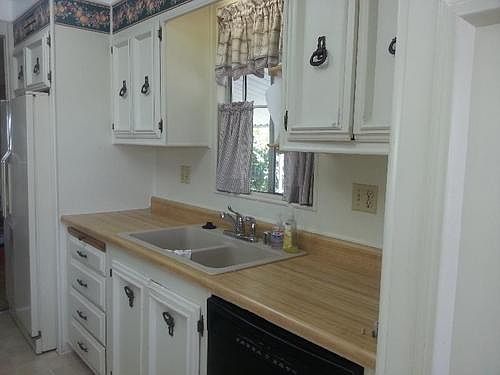 3rd image of 200 N El Camino Real Space 206