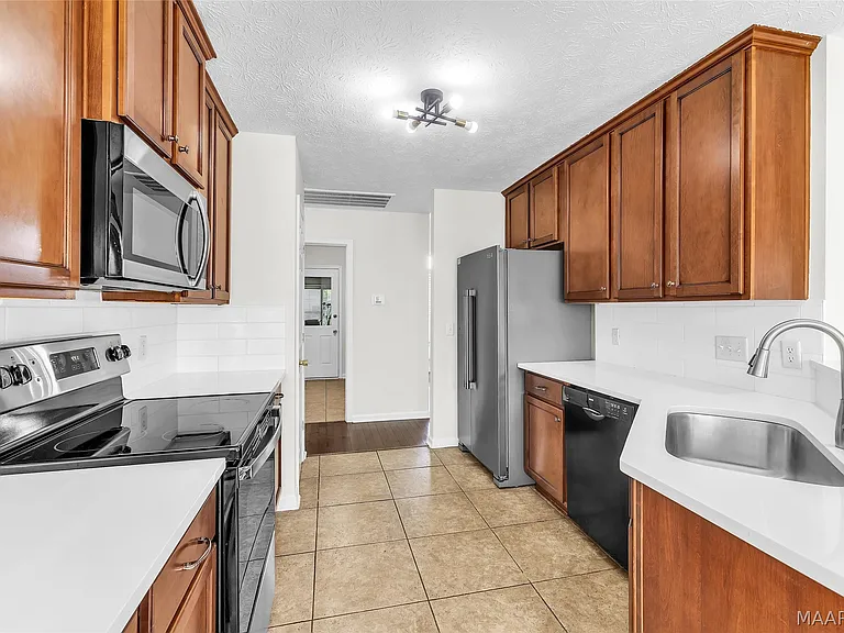 8772 Will Newton Dr — Photo 7