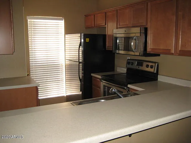 18837 N 34th Dr #4 — Photo 5