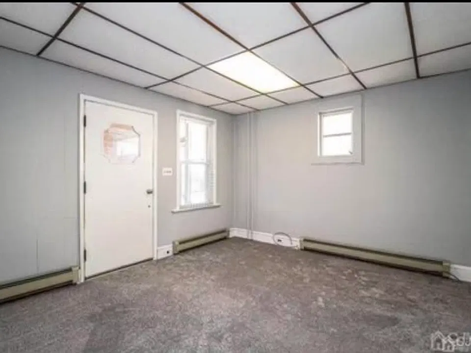 56 Broad St #2