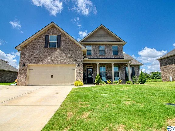 2nd image of 116 Colony Cove Dr