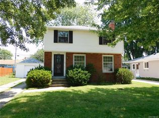 235 Sunrise Blvd, Williamsville, NY 14221
