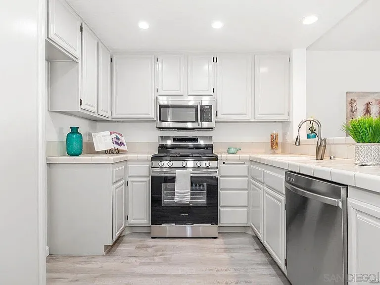 9965 Scripps Westview Way #33 — Photo 9