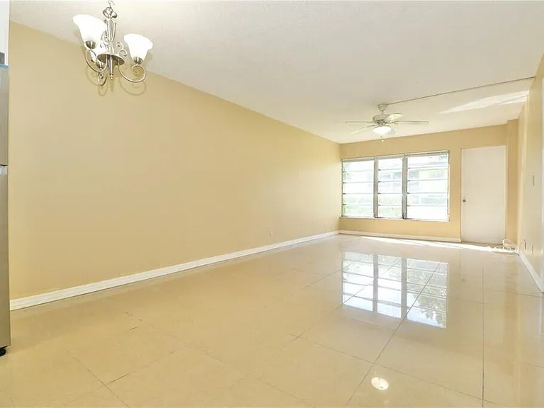 9915 Sandalfoot Blvd #408 — Photo 19