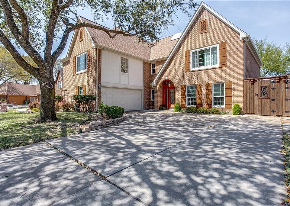 1st image of 113 Rocky Pointe Ct