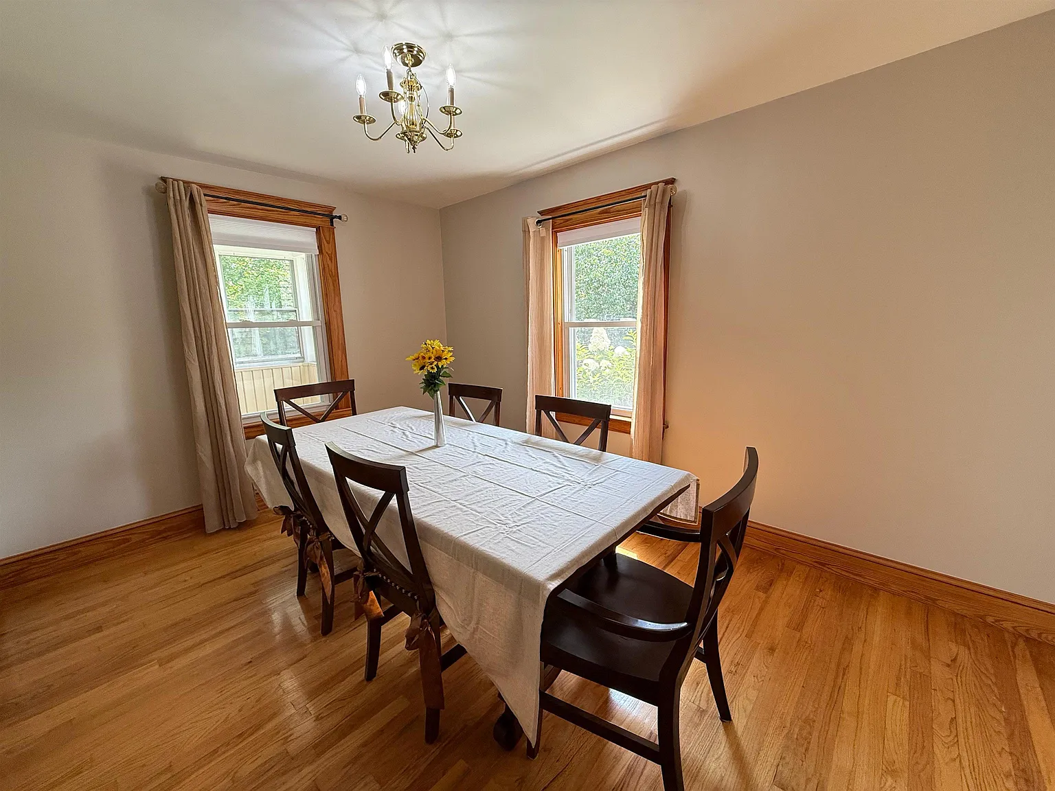 1 bed, 1.0 bath, 1300 sqft, $2,950 — Photo 3