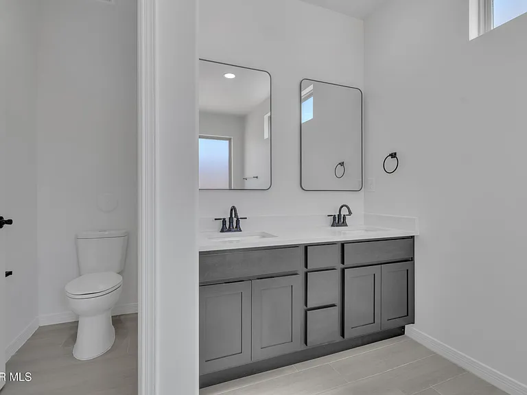 14936 Hill Ridge Ct — Photo 31