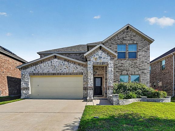 2nd image of 779 Cascade Ln