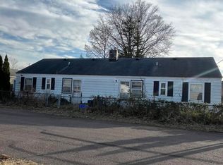 615 North Dr, East Alton, IL 62024