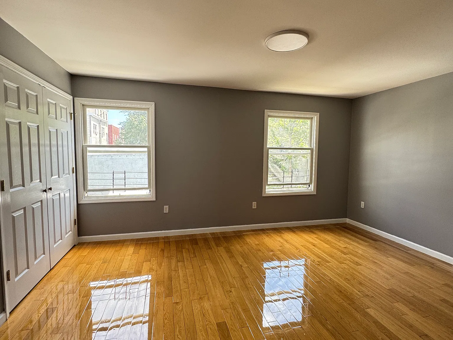3 bed, $3,000 — Photo 4
