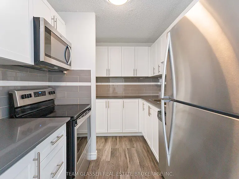 340 Colborne St #2106 — Photo 14