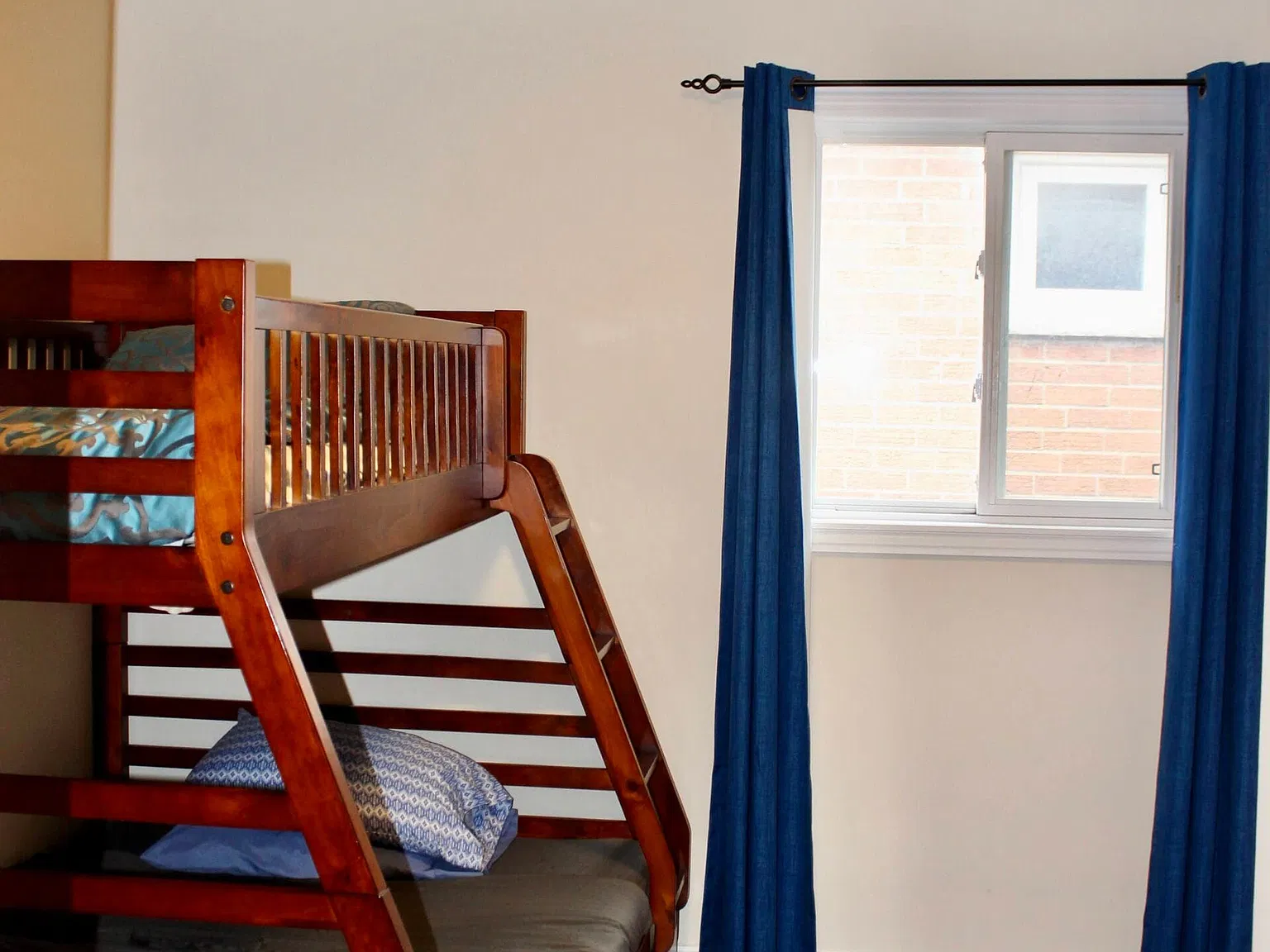 3 bed, $3,500 — Photo 4