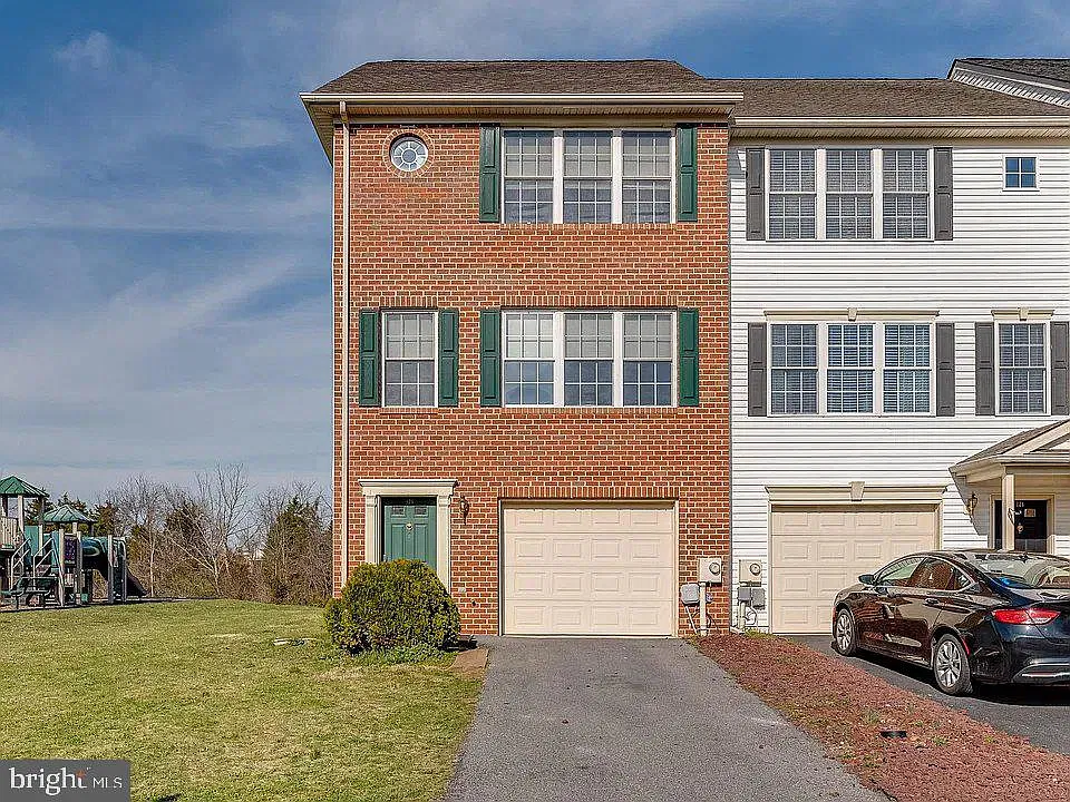 126 Teague Ln