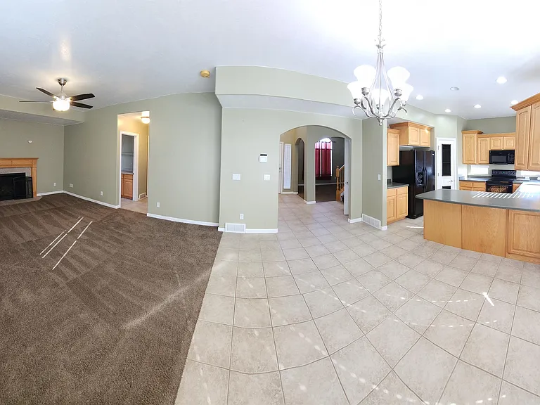 1193 N 1285 W — Photo 2