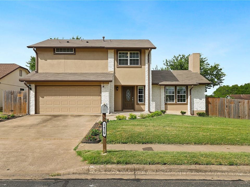 1st image of 1429 Charolais Dr