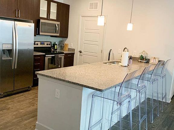 2nd image of 1414 S Lamar Blvd APT 267