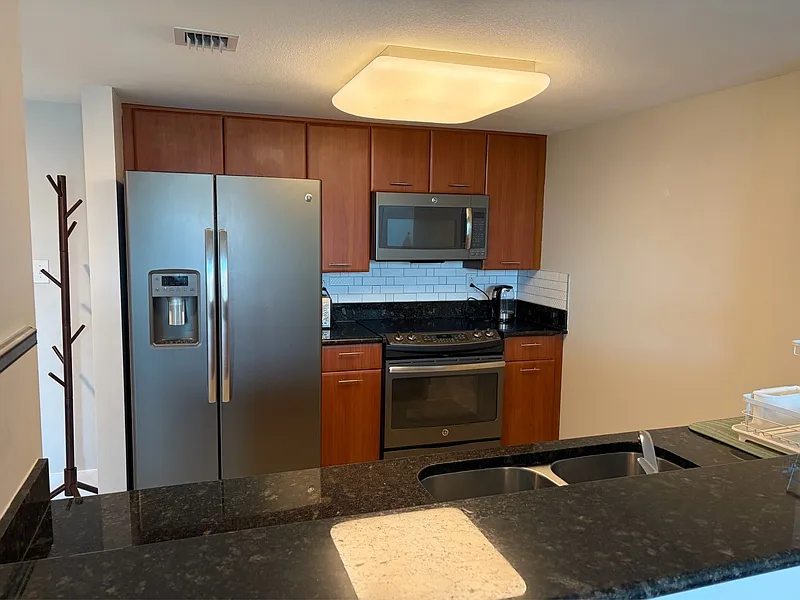 300 S Duval St #804