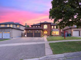 40 Shadywood Rd, Brampton, ON L6Z 4M1