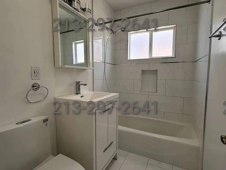 5823 Gregory Ave — Photo 7