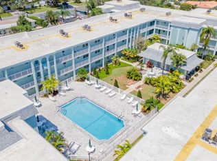 701 Poinsettia Rd APT 208, Belleair, FL 33756