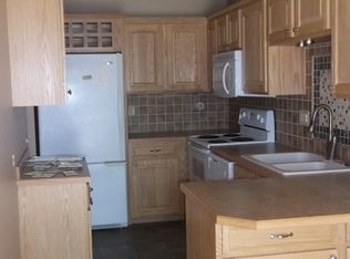 625 E 143rd St, Burnsville, MN 55337