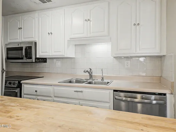 424 W Brown Road #207, Mesa, AZ 85201