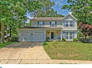 39 Madison Ln, Sicklerville, NJ 08081