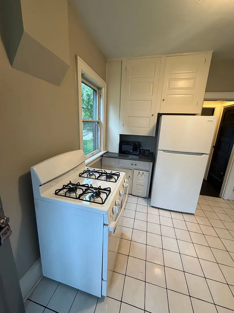 Central Campus OSU Single Family House. Fantastic Location — Photo 2
