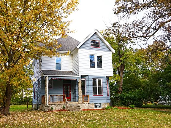 2nd image of 272 Oakmont St