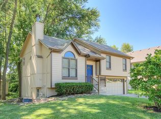 10205 NW 85th St, Kansas City, MO 64153