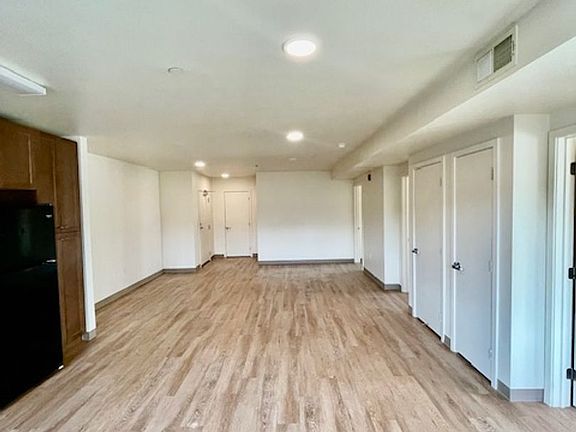 5th image of 1358 N Emerson St #9f99f4ccc