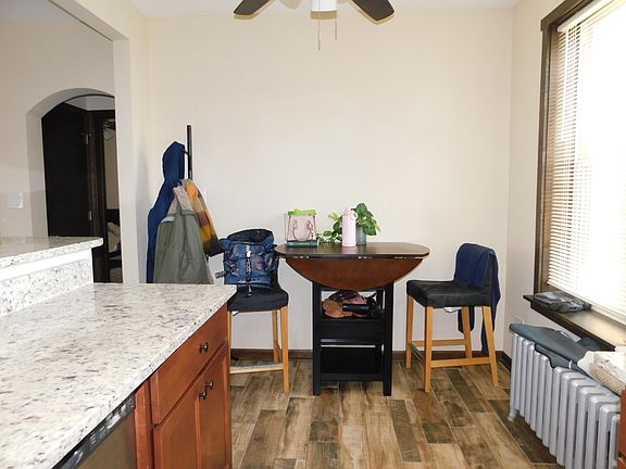 4th image of 5705 W Catalpa Ave #1