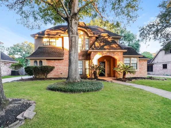 5319 Mulberry Grove Dr, Kingwood, TX 77345