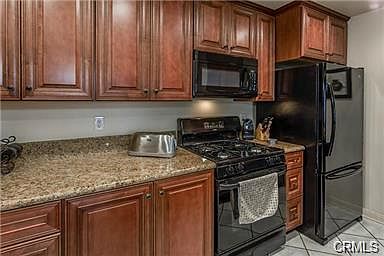 2nd image of 15410 La Mirada Blvd
