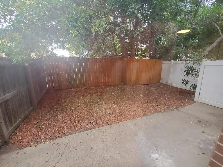 4505 Everett Ct — Photo 15