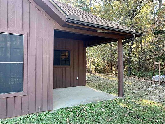 5th image of 310 Angleridge Dr