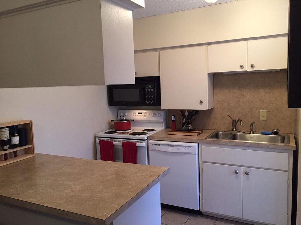 1st image of 4512 Amesbury Dr APT B