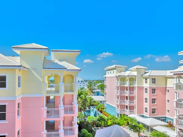 2051 SE 3rd St #Townhouse 11, Deerfield Beach, FL 33441