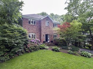 110 Ball Rd, Mountain Lakes, NJ 07046